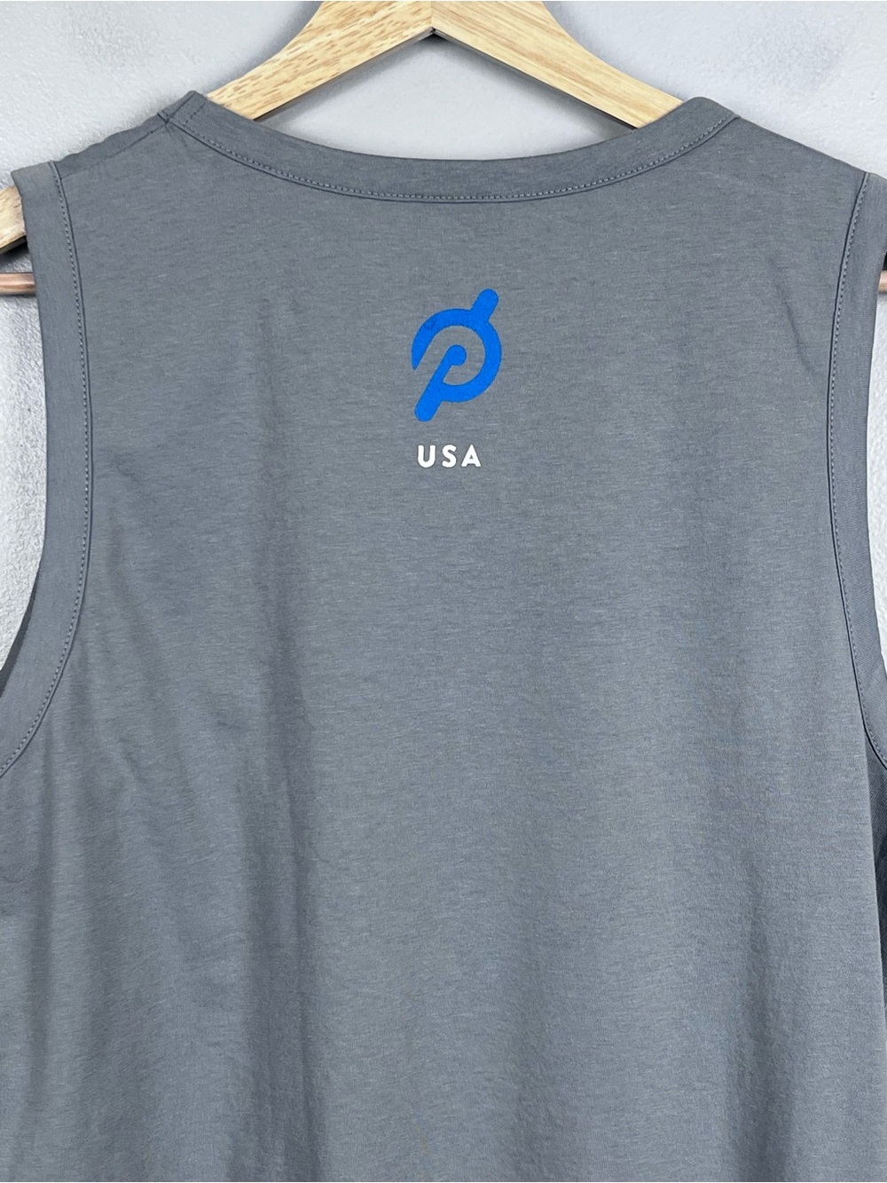 Peloton Women's Graphic Print Spellout Performance Tank Top Size M; Gym, Sports - Picture 4 of 9